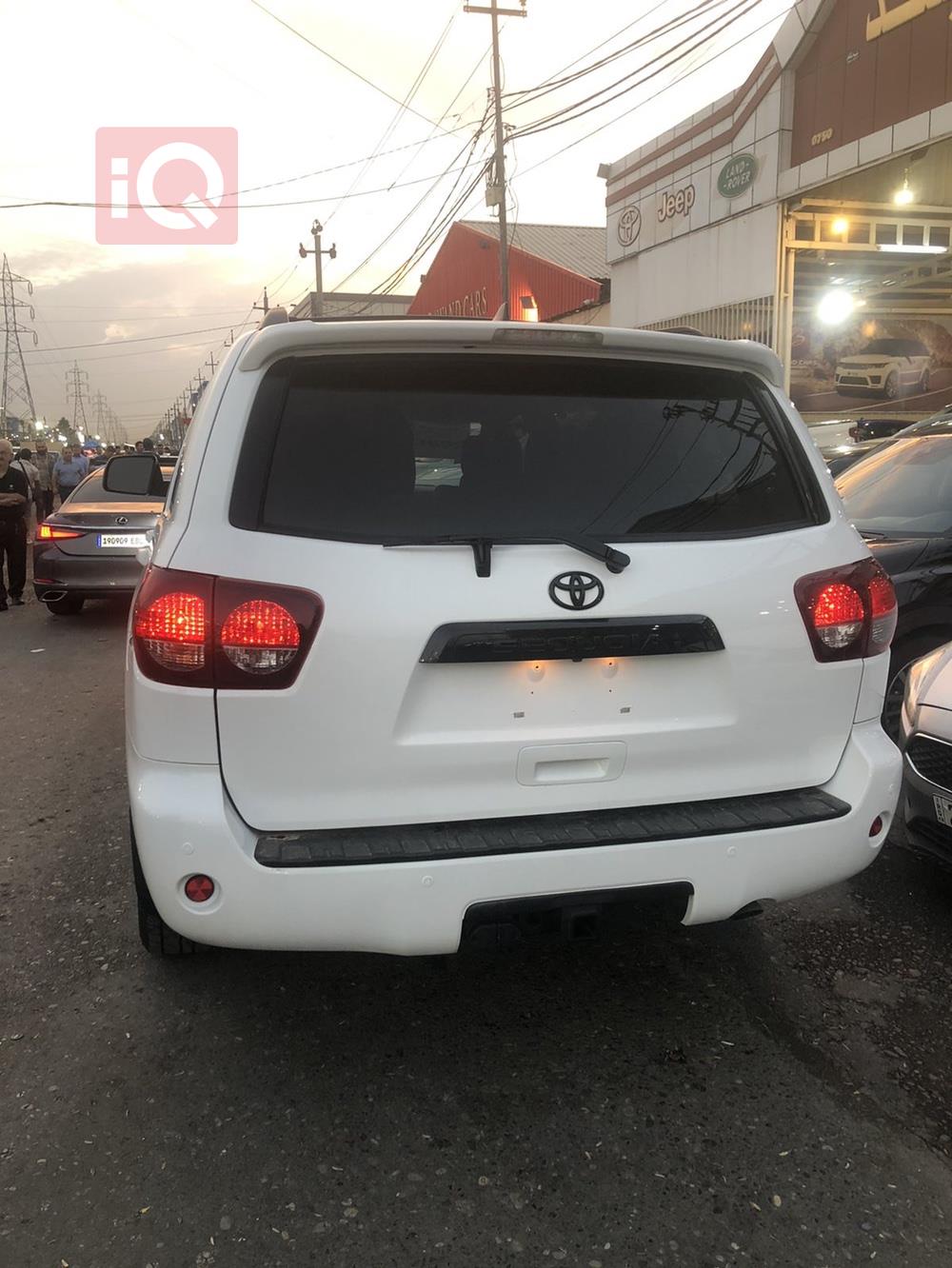 Toyota Sequoia